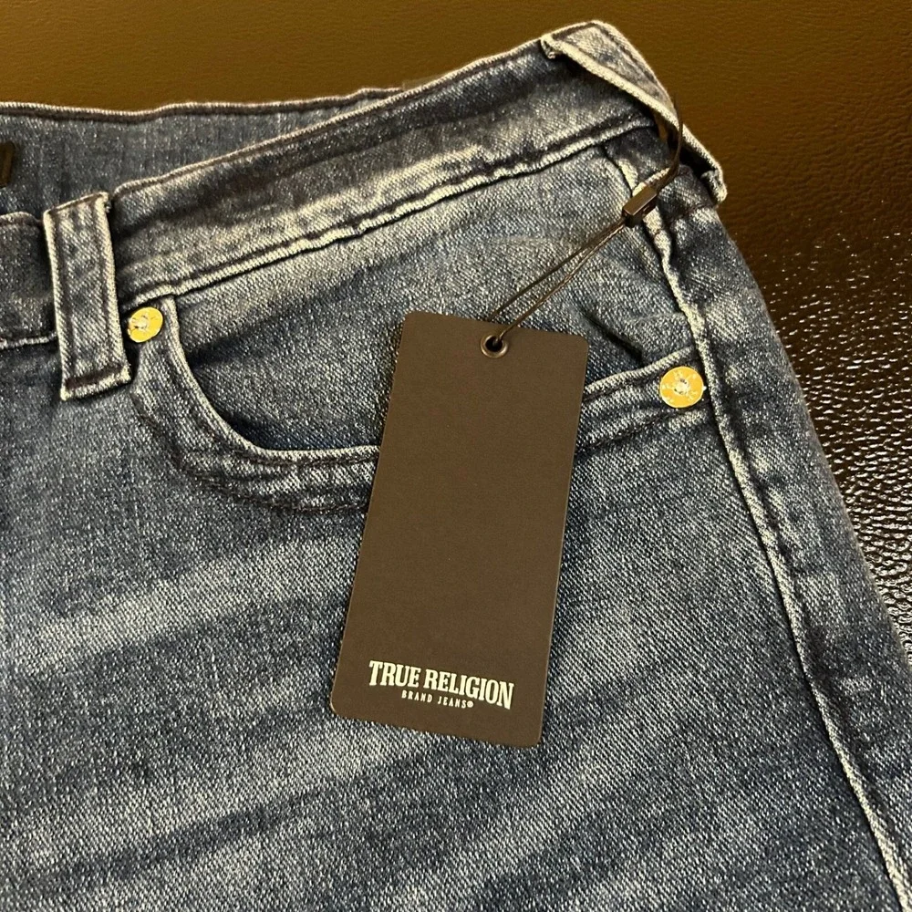 True Religion Ricky Relaxed Straight Jeans Mens size 36x34 Blue Tidal Wash NWT